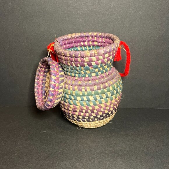 Hand-Woven Small Purple & Green Olla Basket Jar w/ Lid & Red Carrying Handle 5" - Picture 2 of 8